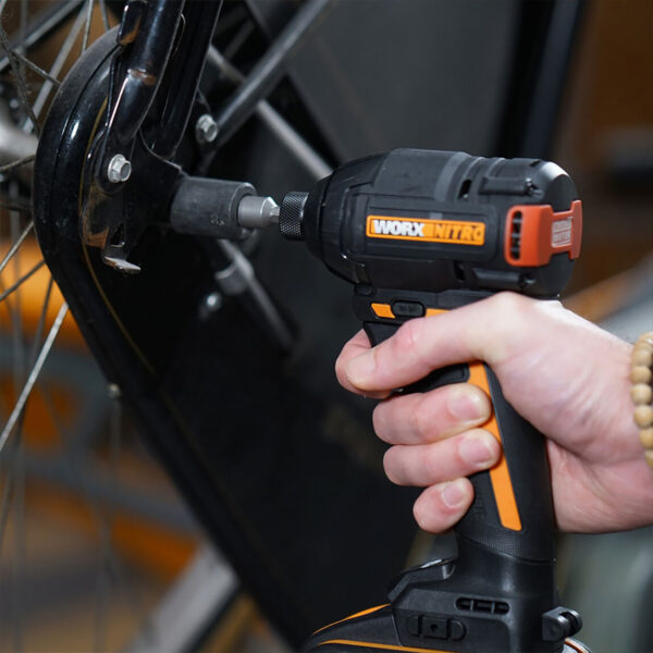 Worx WX925 20Volt/2.0Ah Çift Akülü Kömürsüz Profesyonel Şarjlı Darbeli Matkap + WX265 Kömürsüz Darbeli Tornavida  Seti - Görsel 10