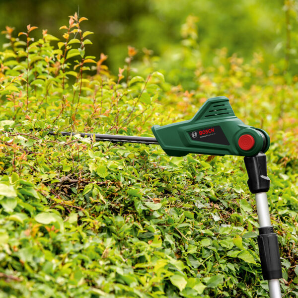 Bosch Universal Hedgepole 18 Solo Teleskopik Akülü Çit Budama Makinesi (Akü ve Şarj Cihazı Dahil Değildir) - Görsel 8